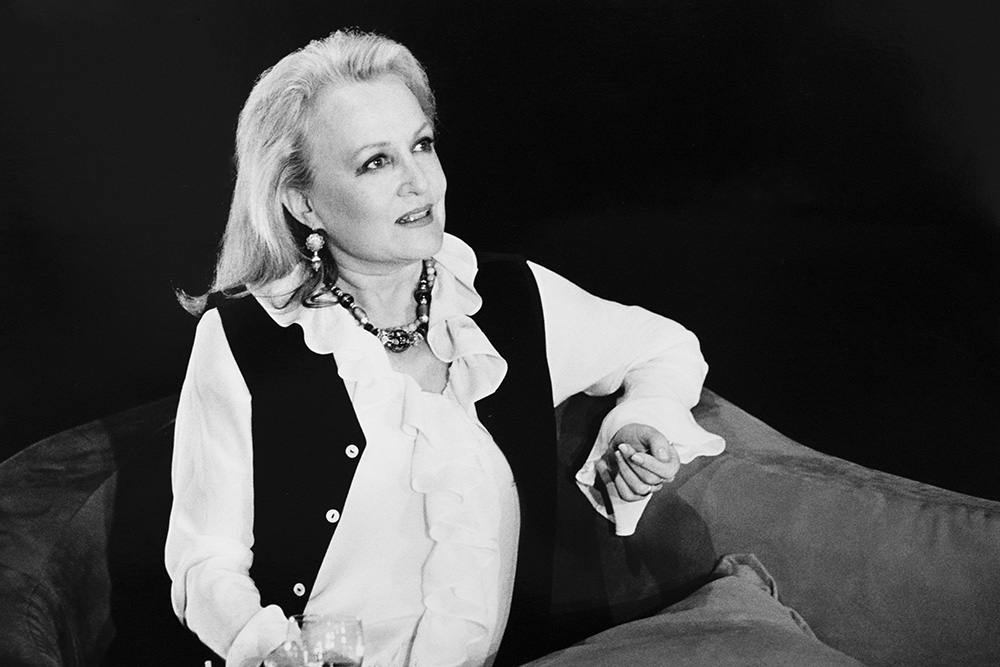 Production still for "Post Felicity". Kate Fitzpatrick as Madeleine James. Photographer: Jeff Busby