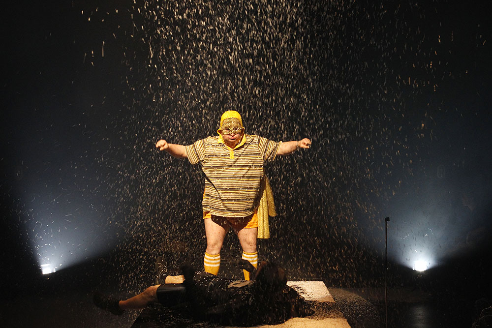 Production still for "Super Discount". Mark Deans. Photographer: Jeff Busby