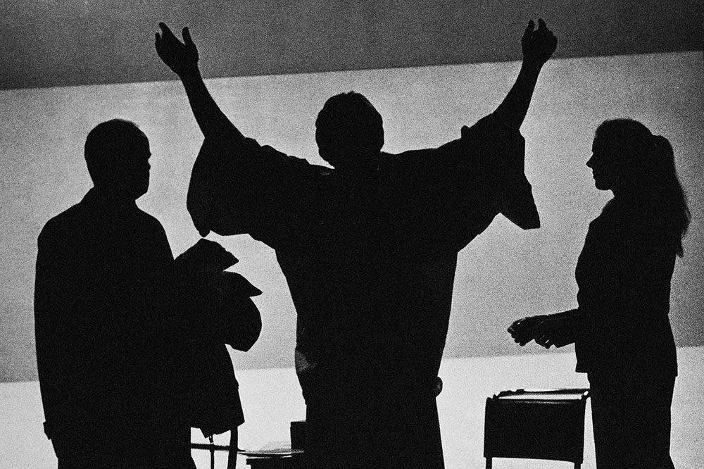 Production still for "Safe House". L-R: Ross Williams, Maciek, Jennifer Robinson. Photographer: Jeff Busby