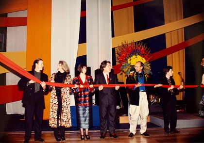 Ribbon cutting (1990)