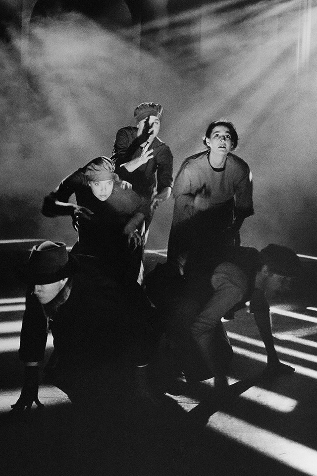 Production still for "Earthly Paradise". L-R: Ezra Bix, Jennifer Dixon (?), Nadja Kostich, Elly Varrenti, Robert Morgan. Photographer: Jeff Busby