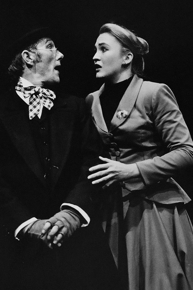 Production still for "A Dickins' Christmas". L-R: Kim Gyngell as Jack Gruel, Helen Thomson as Miss Zoe. Photographer: Jeff Busby